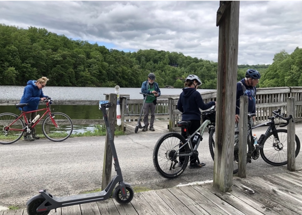 GWXXI LFrank scooter trail