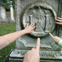 Grave Hop 2017